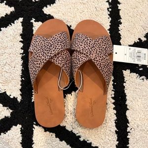 Leopard sandals